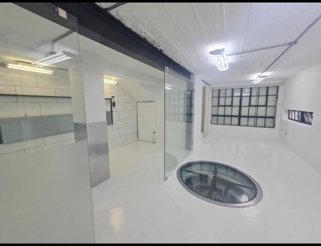 BUSINESS PROPERTY TO RENT IN AUDAS ESTATE